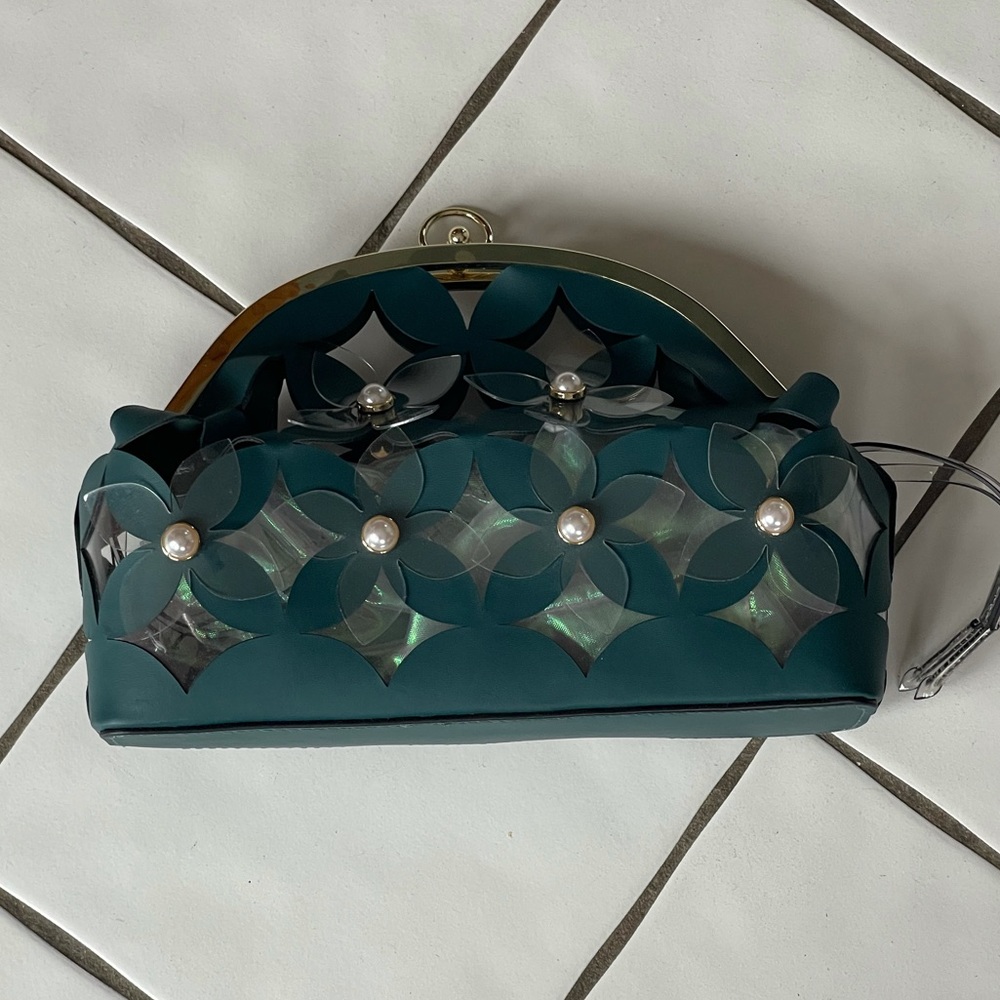 NWOT ZAC Zac Posen Floral Bouquet Clutch - Picture 5 of 8